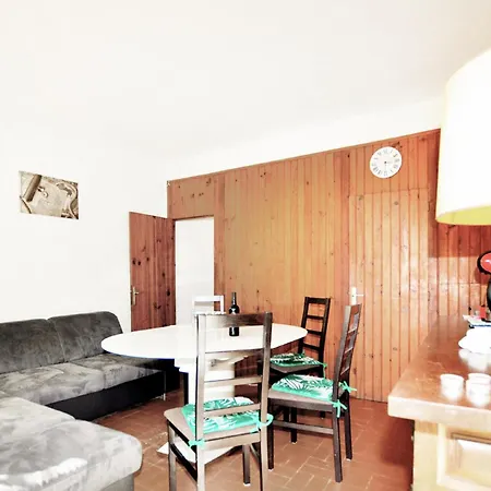 In * 滨海阿热莱斯